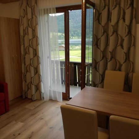 Haus Alpenfriede Hotel Weissensee Eksteriør billede