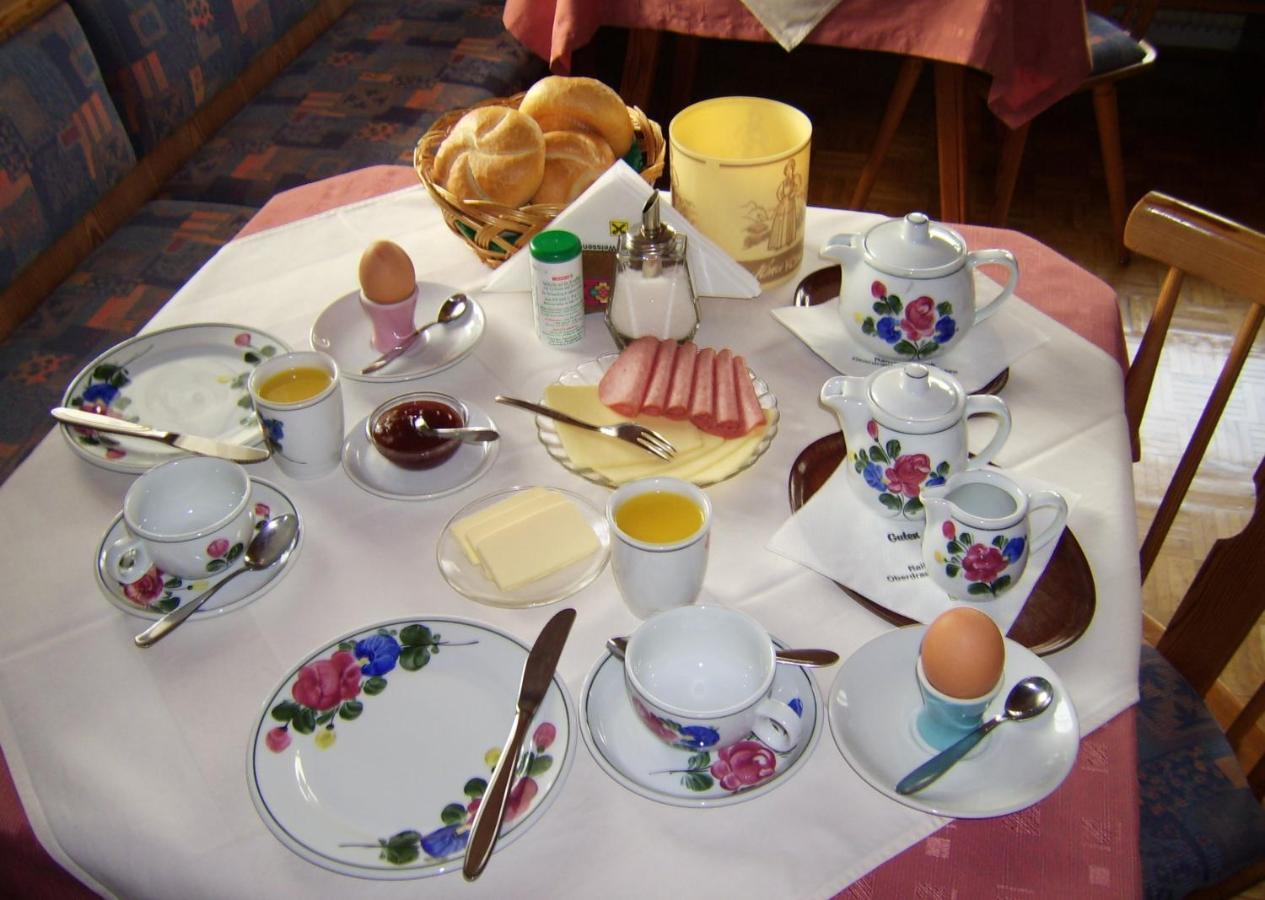Haus Alpenfriede Hotel Weissensee Eksteriør billede